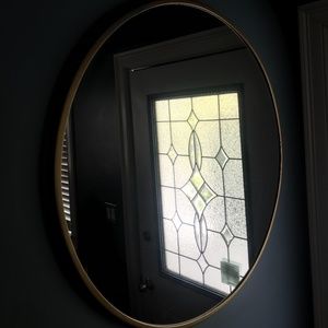 Round glass mirror